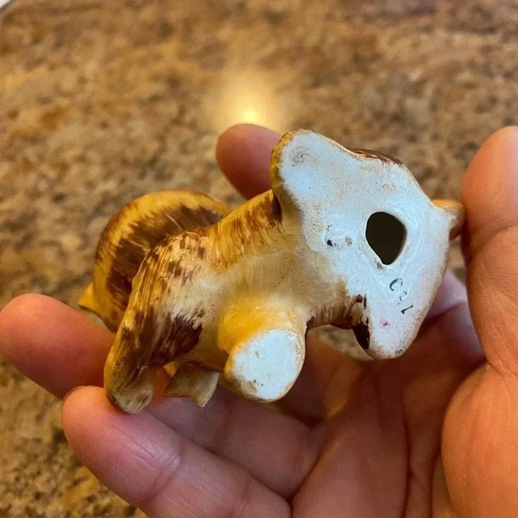 Vintage Cute little kitty decor figurine - Picture 4 of 5